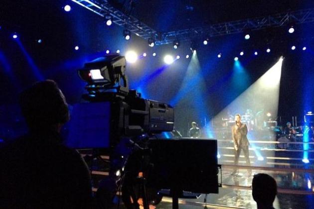 Chris Mann rehearsing for PBS special